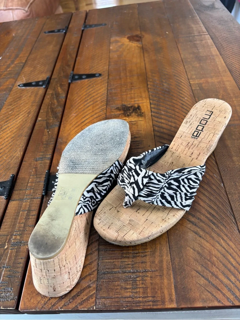 Moda Zebra Knot Wedges - Black & White